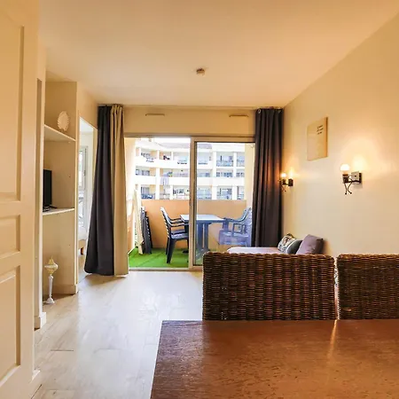 Lx103 T2 Balcon, Piscine Et Acces A Apartamento Cannes